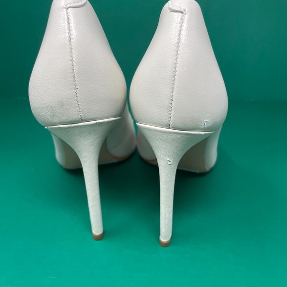 Schutz | Lou Pump - Picture 4 of 8